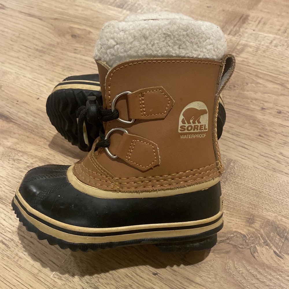 Sorel Yoot PAC Waterproof Toddler Snow boots